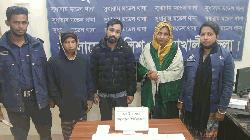 নোয়াখালী সুপার মার্কেট থেকে চুরি, ৯ ভরি স্বর্ণালংকারসহ গ্রেপ্তার ৩ 