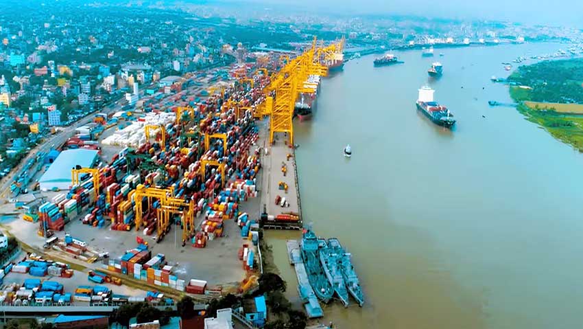 অচল চট্টগ্রাম বন্দর
