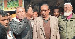 পঞ্চগড়ে আওয়ামী লীগ অফিসের তালা খুলে দিলেন বিএনপি নেতা
