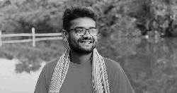 কক্সবাজারে ঘুরতে যাওয়ার পথে ট্রাক চাপায় কলেজছাত্রের মৃত্যু