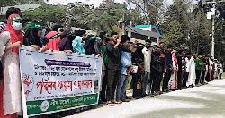 উলিপুরে তিস্তানদী রক্ষায় মানববন্ধন