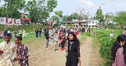 দর্শনার্থীদের পদচারণায় মুখর পর্যটন নগরী চায়ের দেশ