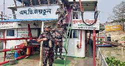 সারাদেশের ১৯ ডিপোতে বিজিবি মোতায়েন
