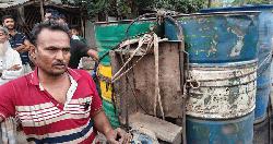 চাটমোহরে ২৫০০ লিটার ডিজেল-পেট্রোল জব্দ 