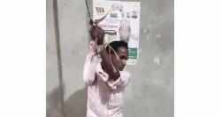 লক্ষ্মীপুরে হাত বেঁধে শ্রমিককে পিটুনি, ভিডিও ভাইরাল