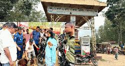 ধনবাড়ীতে পাম্প থেকে তেল জব্দ