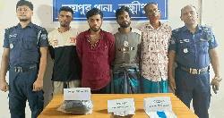 পুলিশের জালে ৪ মাদক ব্যবসায়ী আটক