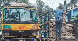 সাভারে খাদ্য অধিদপ্তরের ৩৬১ বস্তা চাল জব্দ, আটক ৩