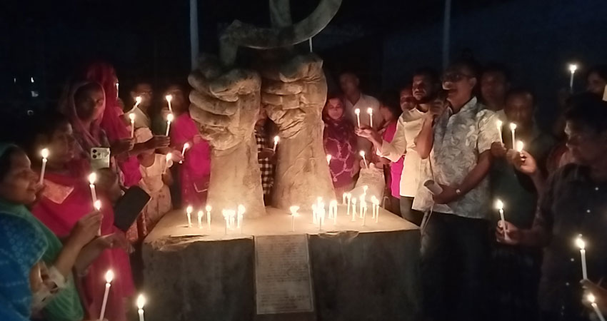 রানা প্লাজা ট্র্যাজেডির ১৩ বছর: নিহতদের স্মরণে মোমবাতি প্রজ্জ্বালন