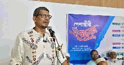 সরকার যেভাবে চলছে তাতে মনে হয় না ৬ মাসও আয়ু আছে: শাহরিয়ার কবির 