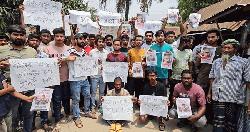 মুন্সীগঞ্জে প্রতিবন্ধী কিশোরী ধর্ষণ: গোপনে মীমাংসার অভিযোগে বিক্ষোভ ও মানববন্ধন