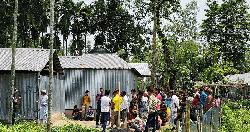 ফুলবাড়ীতে মানসিক ভারসাম্যহীন নারীর ঝুলন্ত মরদেহ উদ্ধার