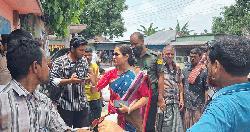 গোয়ালন্দে পেঁয়াজের হাটে ধলতা বিরোধী সচেতনতামূলক অভিযান