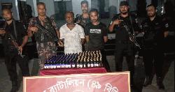 বেনাপোলে র‍্যাব-বিজিবির যৌথ অভিযানে ফেন্সিডিলসহ আটক ২
