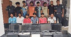 নওগাঁয় অনলাইন জুয়ার দুই আস্তানায় পুলিশের অভিযান, গ্রেপ্তার ১৫