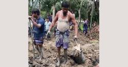নোয়াখালীতে হত্যার ২ বছর পর মা-ছেলের কঙ্কাল উদ্ধার, গ্রেপ্তার ৩
