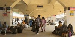 ঈদ শেষে ঢাকায় ফিরছেন মানুষ