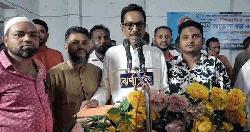 এবার মন্ত্রীকে ‘প্রিয় নবী’ বললেন ফেনী জেলা পরিষদের প্রশাসক
