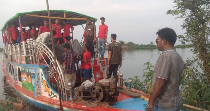 টাঙ্গুয়ার হাওরে ৬ হাউজবোটকে জরিমানা
