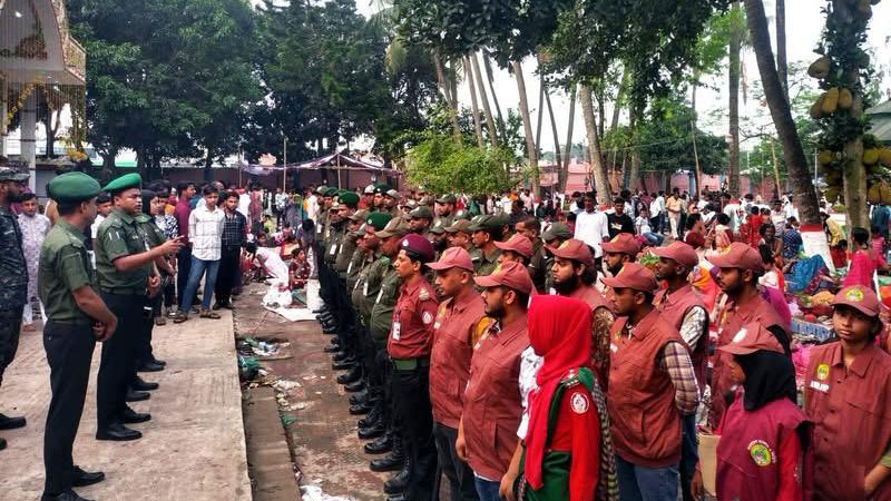 লোকনাথ তিরোধান উৎসবে ভক্তদের নিরাপত্তায় আনসার-ভিডিপির নজরদারি