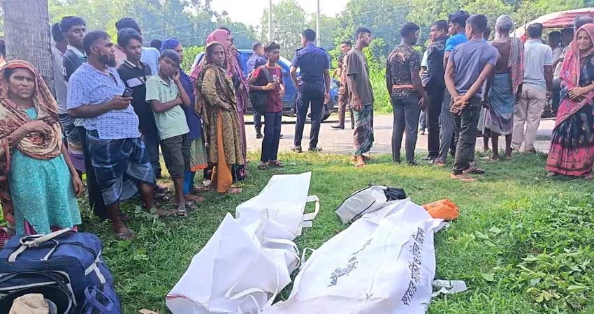 নড়াইলে অ্যাম্বুলেন্স-বাসের মুখোমুখি সংঘর্ষে নিহত ২