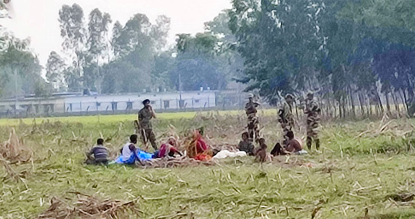 ঠাকুরগাঁও সীমান্তে শূন্যরেখা থেকে ১১ জনকে ফেরত নিল বিএসএফ
