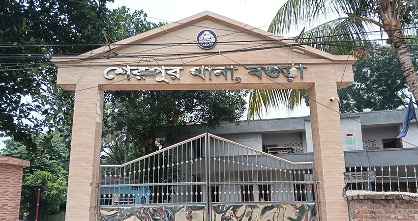 শেরপুরে যুবকের ঝুলন্ত মরদেহ উদ্ধার, মৃত্যুর কারণ নিয়ে রহস্য