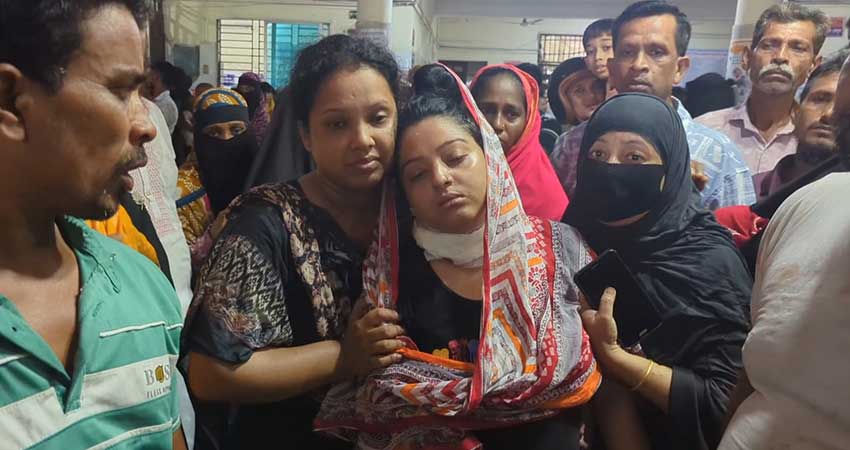 মুন্সীগঞ্জে মা-মেয়েকে গলা কেটে হত্যার চেষ্টা, গ্রেপ্তার ১