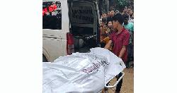 ফুলগাজীতে ঘরের চাল কেটে প্রবাসীর স্ত্রীকে হত্যা