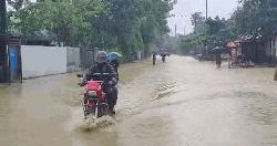 টানা বৃষ্টিতে খাগড়াছড়ির নিম্নাঞ্চল প্লাবিত, পাহাড়ধসের শঙ্কা