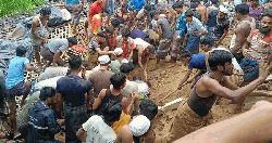 রোহিঙ্গা ক্যাম্পে পাহাড়ধসে শিশুসহ ৫ জনের মৃত্যু, আরও হতাহতের আশঙ্কা