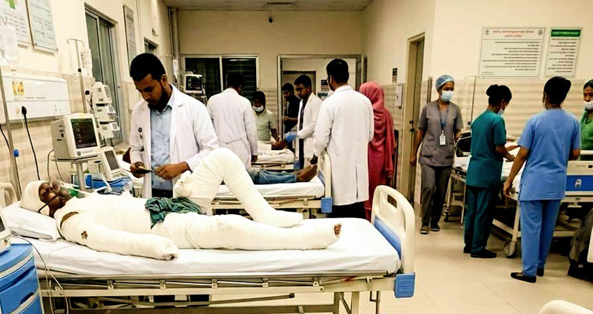 বোয়ালখালীতে লবণ কারখানায় বিস্ফোরণে ১১ শ্রমিক দগ্ধ