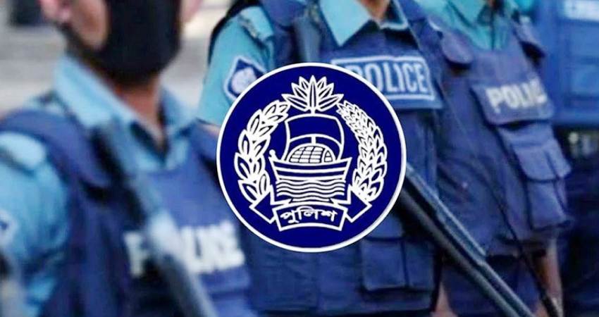 রাজনৈতিক বিবেচনায় নিয়োগ : চাকরি হারানোর ঝুঁকিতে ২২ হাজার পুলিশ সদস্য