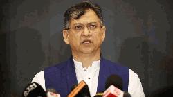 সরকারি কর্মকর্তাদের পক্ষপাতমুক্ত থেকে দায়িত্ব পালনের আহ্বান স্বরাষ্ট্রমন্ত্রীর