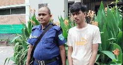 ফুলবাড়ীতে অটোরিকশা ছিনতাইয়ের সময় চালককে হত্যা, আটক ১