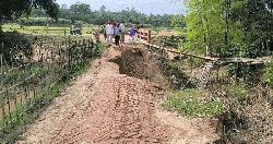 বন্যায় কক্সবাজারে লণ্ডভণ্ড গ্রামীণ সড়ক