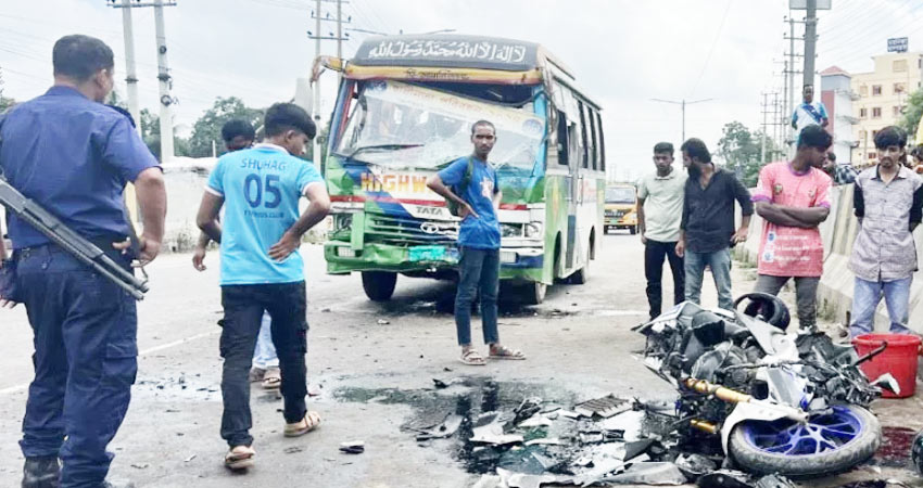 ঢাকা-আরিচা মহাসড়কে চার গাড়ির সংঘর্ষ, ২ শিক্ষার্থী নিহত