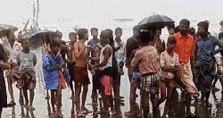 মিয়ানমার থেকে আসা রোহিঙ্গাবাহী নৌকা ডুবি: নিখোঁজ ১৩ জন 