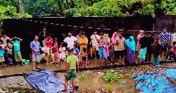 নোয়াখালীতে পুকুর থেকে অজ্ঞাত যুবকের মরদেহ উদ্ধার