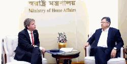 রোহিঙ্গা সংকট আঞ্চলিক নিরাপত্তার জন্য হুমকি: স্বরাষ্ট্রমন্ত্রী