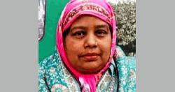 ফ্যামিলি কার্ড দেওয়ার নামে টাকা নেওয়ার অভিযোগে মহিলা দল নেত্রী বহিষ্কার