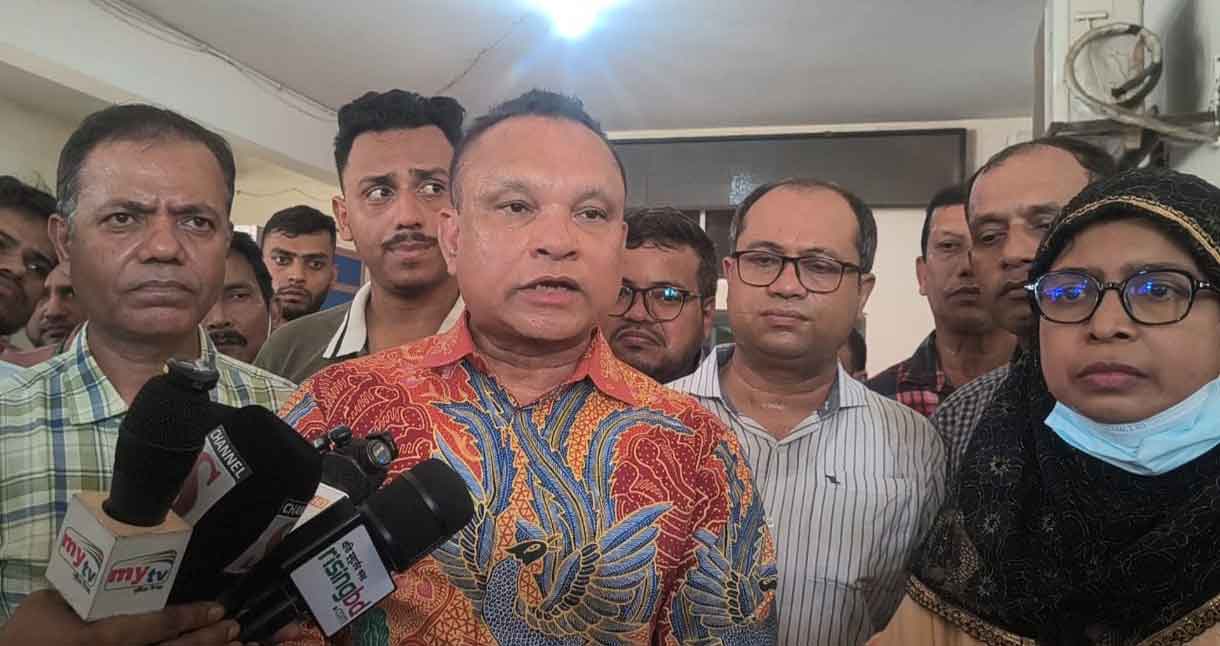 স্বাস্থ্যখাতে দলীয়করণের কুফল পোহাচ্ছি: প্রধানমন্ত্রীর বিশেষ সহকারী