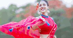 হাওরের ‘নিরালা’ হয়ে পর্দায় আসছেন রুনা খান
