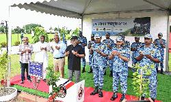 মোংলায় ৯ হাজার ৪০০ বৃক্ষরোপণের উদ্যোগ কোস্ট গার্ডের