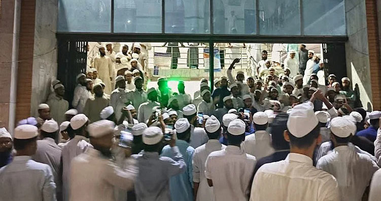 হাসনাতের বক্তব্যের প্রতিবাদে ব্রাহ্মণবাড়িয়ায় কওমি ছাত্র ঐক্যের বিক্ষোভ
