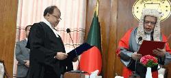 শপথ নিলেন নতুন বিচারপতি হাবিবুল গনি