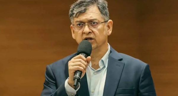সংসদ উপনেতা হচ্ছেন সালাহউদ্দিন আহমদ ?