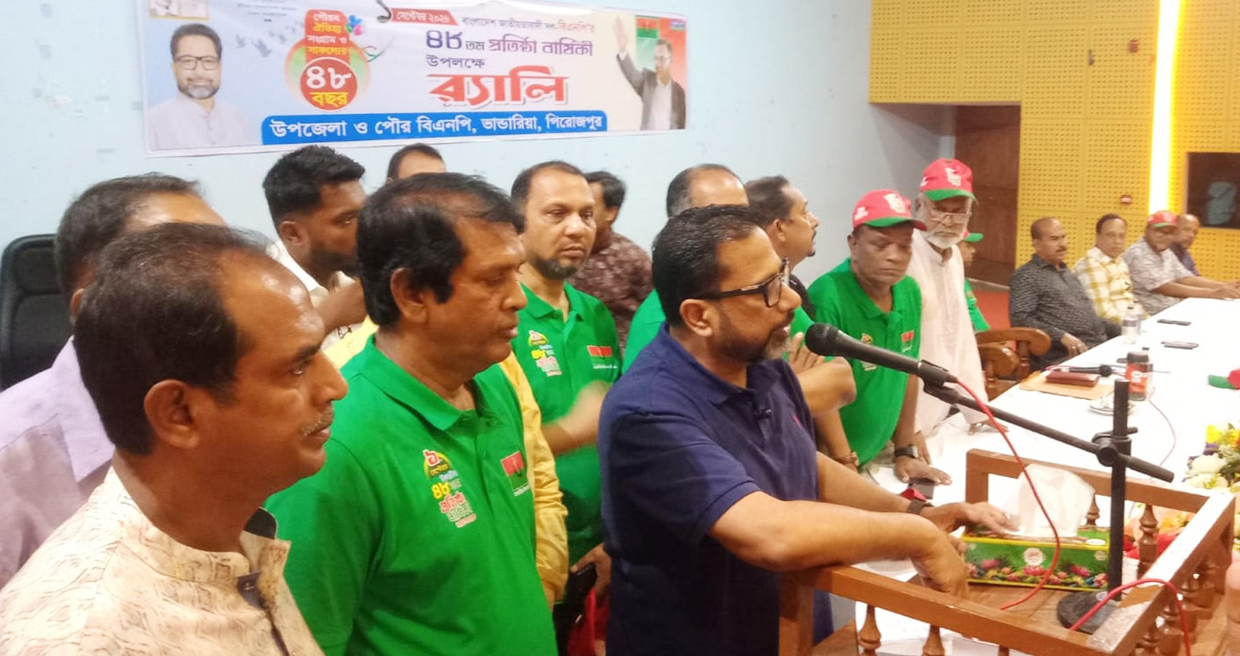বর্তমান সরকার দেশের ভঙ্গুর অর্থনীতি পুনরুদ্ধারে নিরলস কাজ করছে: গণপূর্ত প্রতিমন্ত্রী