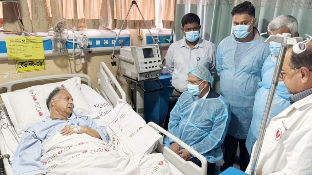 অসুস্থ জ্বালানিমন্ত্রী টুকুকে দেখতে হাসপাতালে রাষ্ট্রপতি
