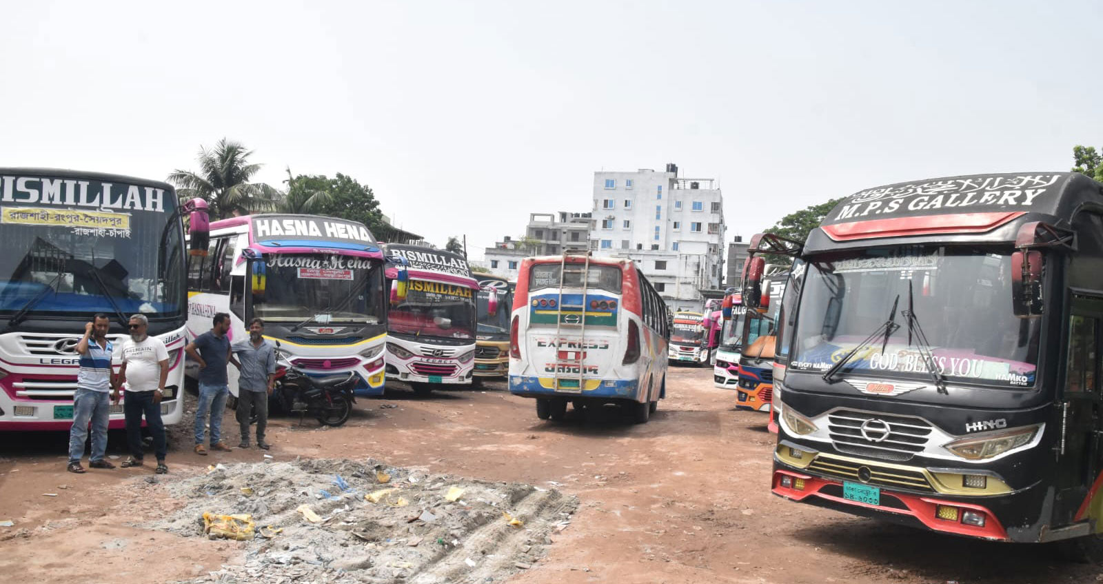 রাজশাহী থেকে ঢাকাসহ সারাদেশে বাস চলাচল শুরু